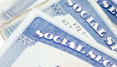 2025 Social Security COLA estimate dips with inflation but more seniors face poverty