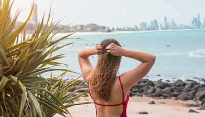 Peinados para ir a la playa y que no se te enrede el pelo