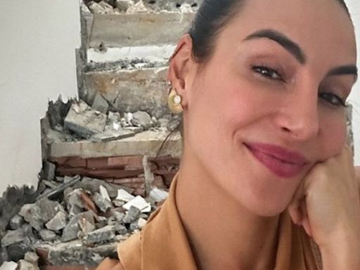 Mel Fronckowiak lembra como revelou gravidez para a filha: "Foi a primeira"