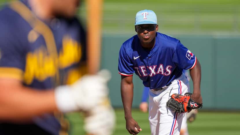 Texas Rangers minor league report: Emiliano Teodo continues to light it up