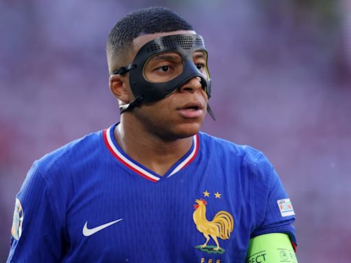 Kylian Mbappe 'needed to wipe his eyes' due to struggles wearing protective mask