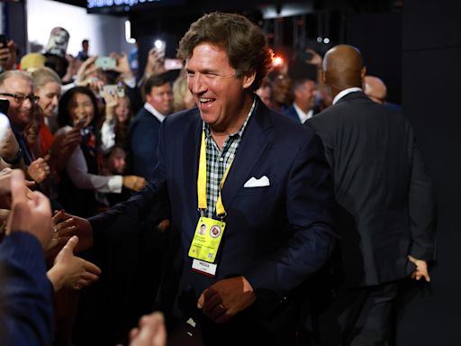All forgiven? Tucker Carlson spotted cozying up to Fox News at RNC