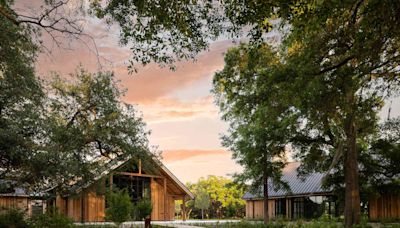 This New Luxury Resort Near Charleston Has Chic Coastal Interiors, a Riverfront Pool, and Serene Lowcountry Views