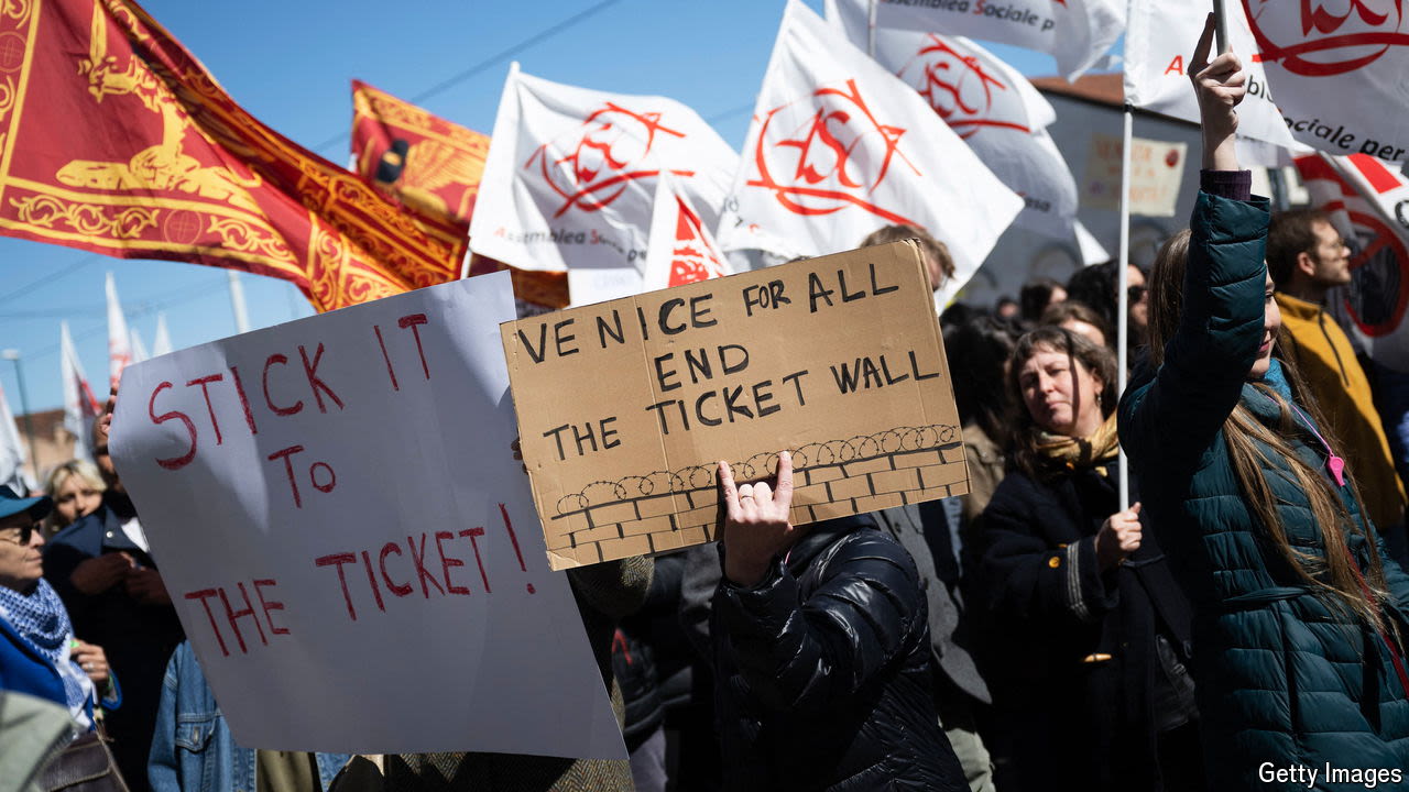 Venice’s new admission fee cannot curb overtourism