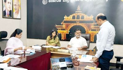 Lease period of Dasara Exhibition Grounds ends next year | Transfer land permanently or extend lease: KEA Chairman - Star of Mysore