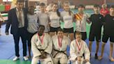 El Club Judo Binéfar brilla en la Supercopa de España Cadete y Campeonato de Aragón por equipos