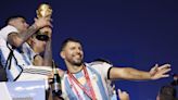 El picante cruce de “Kun” Agüero con los hinchas chilenos, tras el triunfo de la Selección: “A tu casa pa”