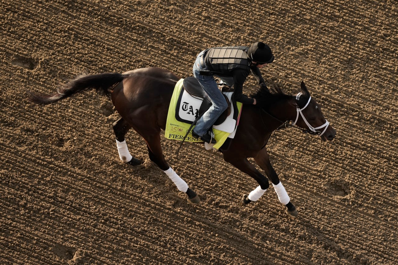 The Kentucky Derby could be a wet one. Early favorites Fierceness, Sierra Leone have won in the slop