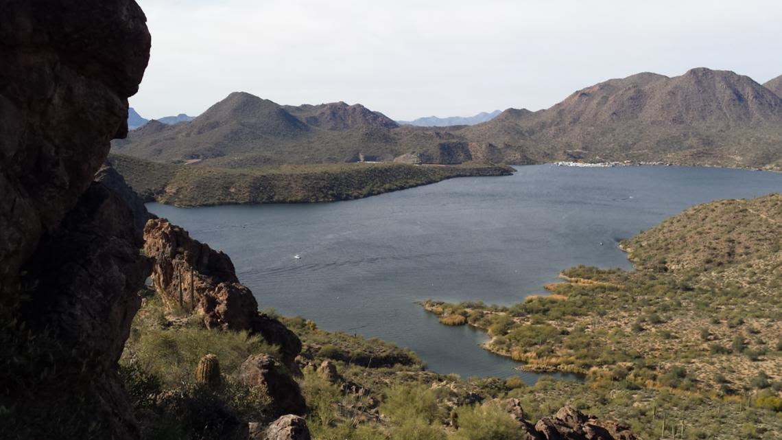 Woman allegedly stabbed, teen hit with bottle, child suffers burns in 'family fight' at Saguaro Lake, officials say