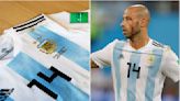 El intrigante mundo de los fanáticos que pagan miles de dólares por una camiseta de fútbol