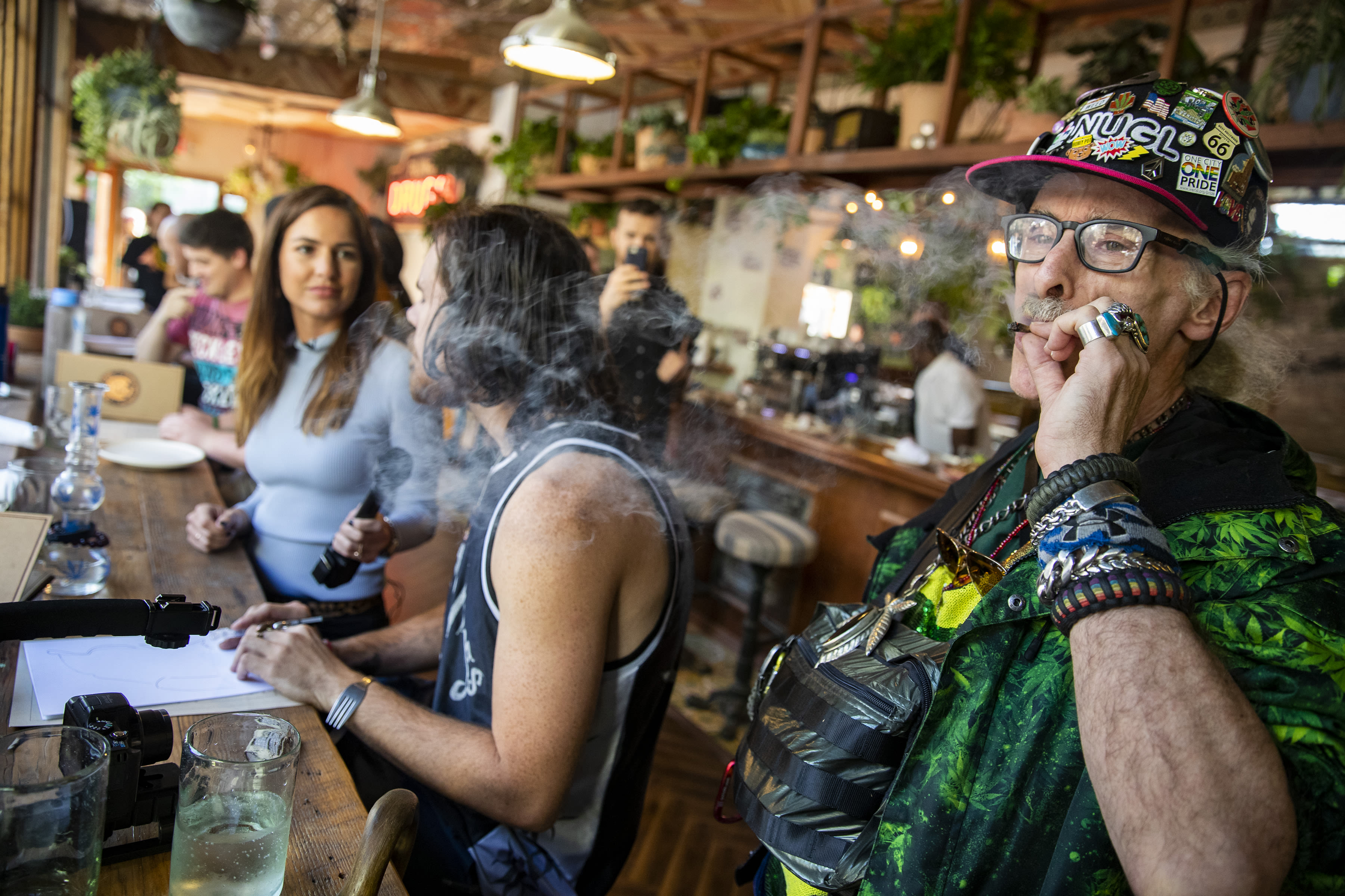 California Assembly passes bill allowing Amsterdam-style cannabis cafes