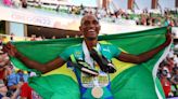 Alison dos Santos conquista ouro nos 400m com barreira no Mundial de Atletismo