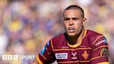 Tui Lolohea: Huddersfield Giants stand-off signs two-year deal