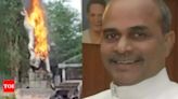 Former Andhra CM YS Rajasekhara Reddy’s statue set on fire by miscreants | Vijayawada News - Times of India