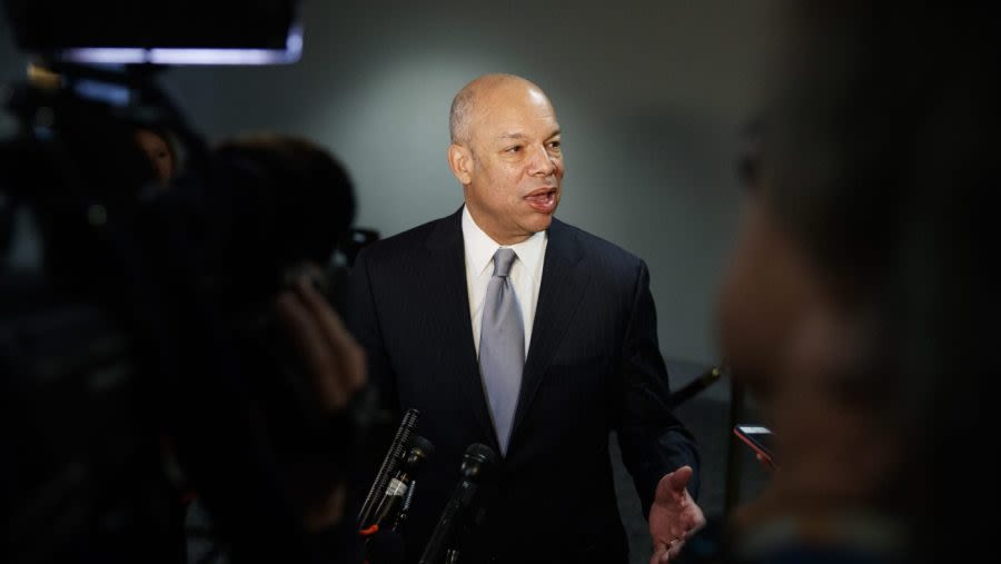 Jeh Johnson: Republicans gave Harris ‘border czar’ title