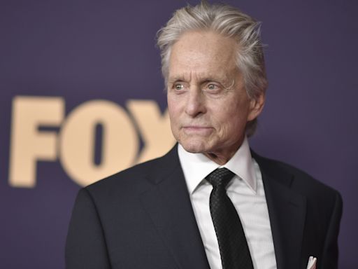 Michael Douglas pays solidarity visit to southern Israel - WTOP News