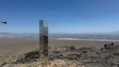 Retiran misterioso monolito de una cordillera cerca de Las Vegas