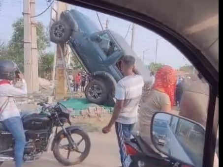 Thar SUV Drives Up Electric Pole After Being Hit By Sedan In Gurugram