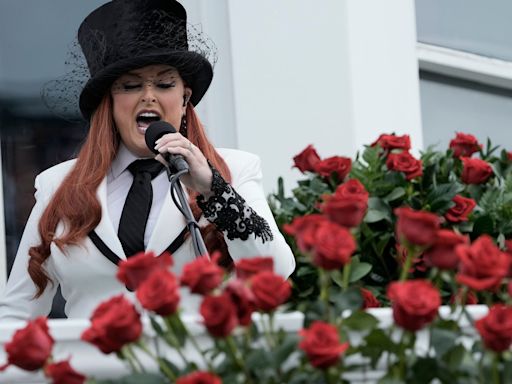 Fans praise Wynonna Judd for national anthem at Kentucky Derby: 'Beautiful, beautiful job'