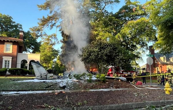 Small plane crashes in front yard of Augusta home, officials say