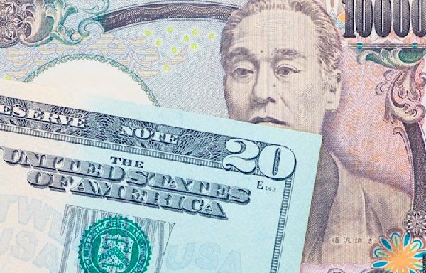 Japanese Yen advances to nearly three-week high against USD ahead of US NFP