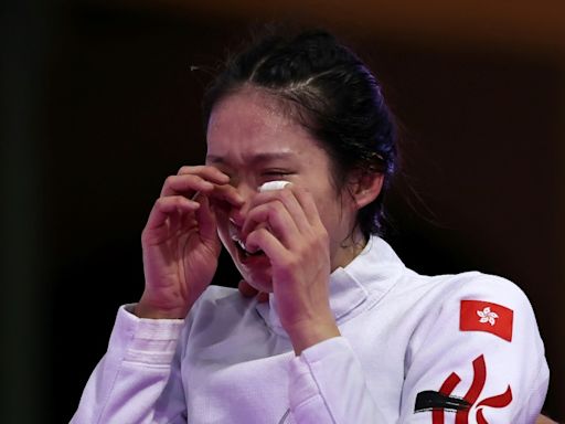 Hong Kong young fencers draw inspiration from Olympic 'Sword Queen'