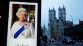 Pub pays tribute to the Queen by offering 6p pint