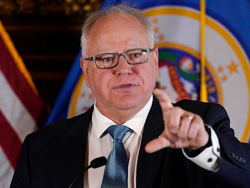 Veterans increasingly calling out Walz's military record: 'Shameful'