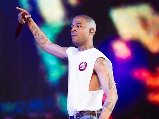 El momento en el que Kid Cudi se rompe el pie en Coachella