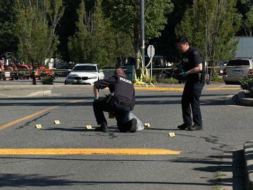 Shooting in Surrey, B.C., leaves man with serious injuries: police