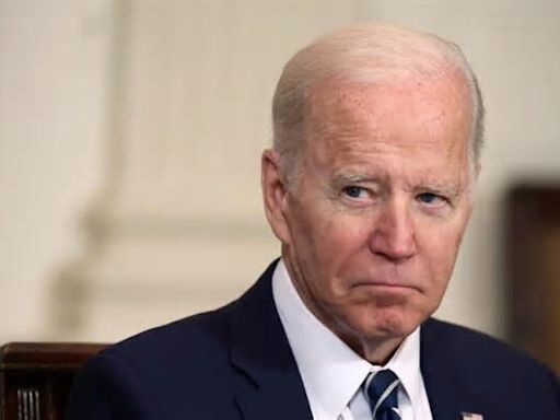 Biden rivela: "Dopo la morte della mia prima moglie e di mia figlia ho pensato al suicidio"