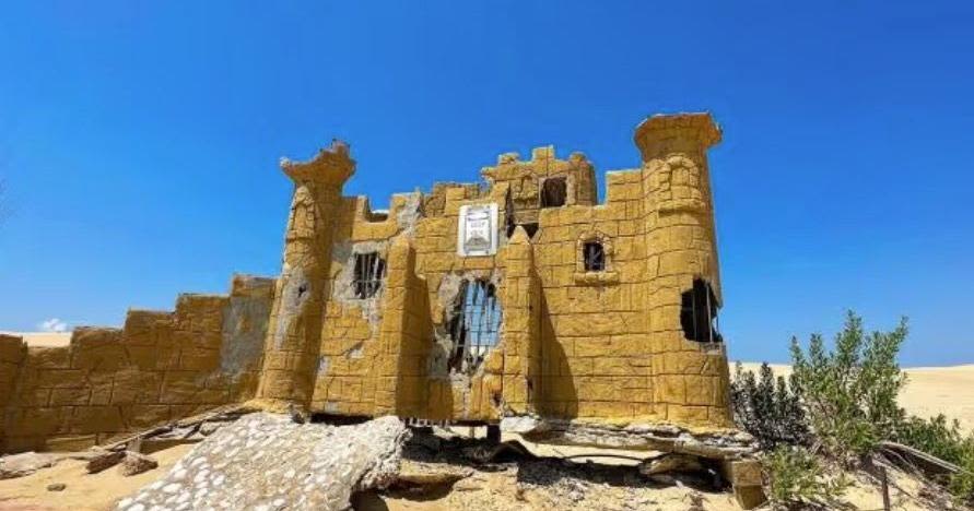 Buried treasure: Old castle hidden beneath NC's largest sand dune fully visible again