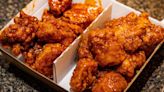 Buffalo Wild Wings Honey Sriracha And Honey Garlic Wings Review: 2 New Bold Flavors Perfect For Wings Fans