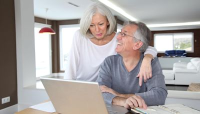 I Work for a Bank: Here Are 6 Banking Tips for Retirees