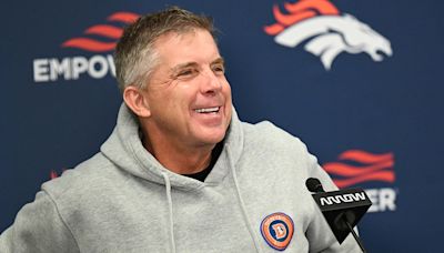 Broncos' Sean Payton has 'two middle fingers' for critics