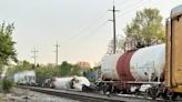 Crews to remove final car from Wyoming derailment later this week