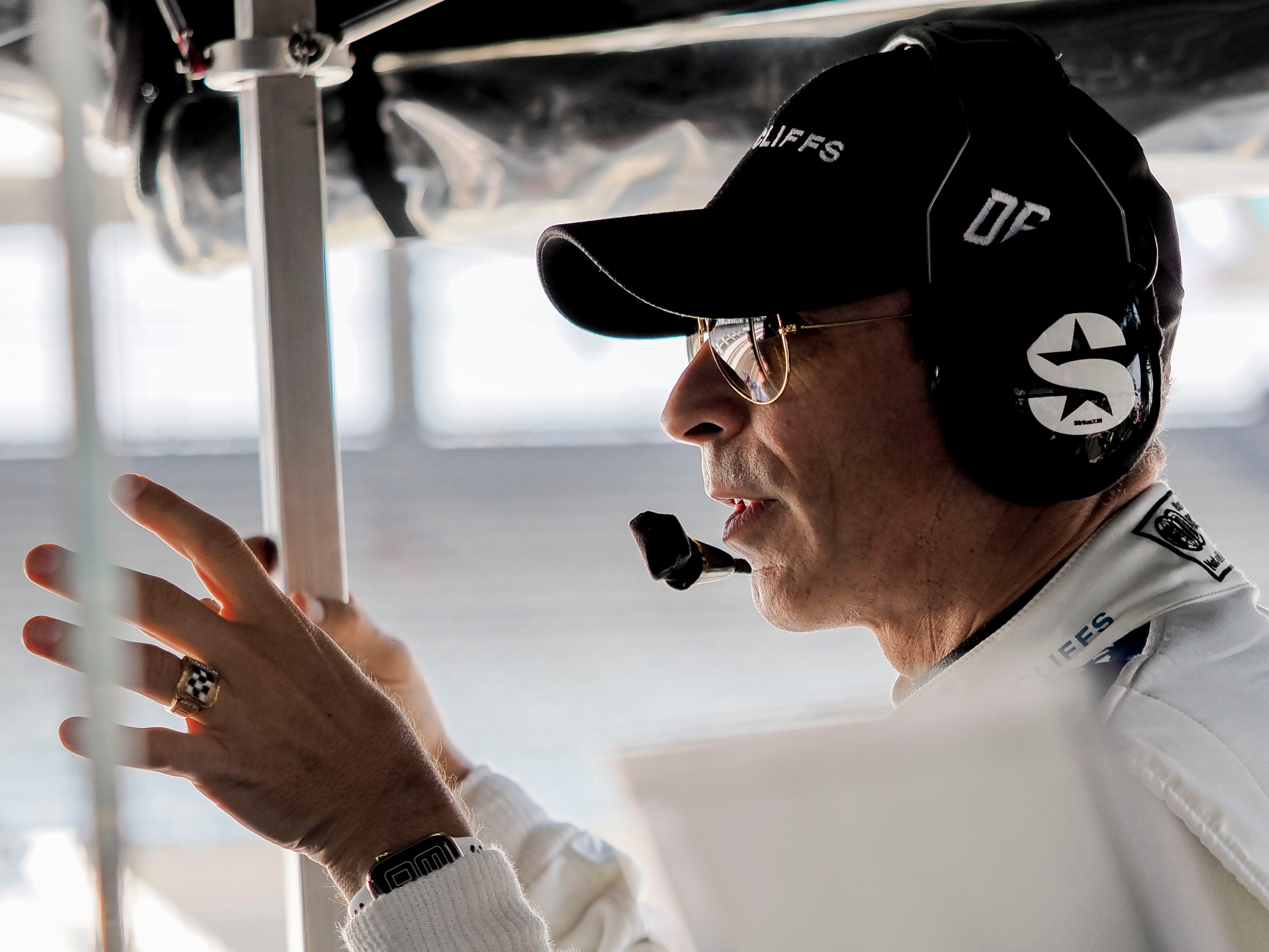 Meyer Shank Racing switching to Helio Castroneves based on shaky Leaders Circle race