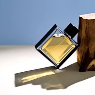 Woody scents are typically warm and earthy, with notes of cedarwood, sandalwood, and patchouli. They are often associated with masculinity and are a popular choice for mens colognes. Examples include: Tom Ford Oud Wood, Dior Sauvage, and Creed Aventus.