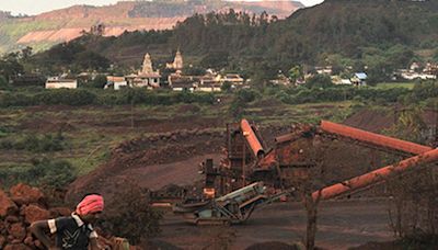 NMDC raises iron ore prices by ₹400 per tonne