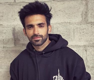 Kaise Mujhe Tum Mil Gaye’s Arjit Taneja shows how he ignores calls and pretends to miss them; Netizens find it relatable