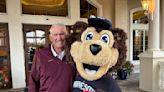 Reusse: Anderson still maintaining Gophers-Twins bond established by Siebert