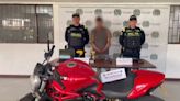 Un ladrón intentó robar una tienda de motocicletas en la localidad de Barrios Unidos: quería llevarse una Ducatti valuada en 60 millones de pesos