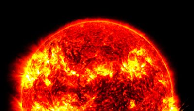 El Sol produce su llamarada más grande en casi dos décadas, pero la Tierra debería estar a salvo