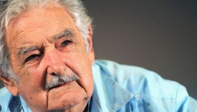 José Mujica pasa por "momento difícil'' en tratamiento