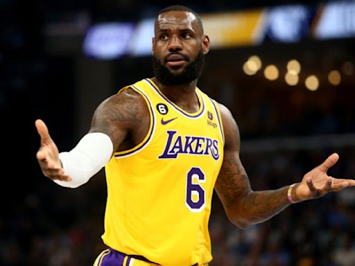 LeBron James' Four-Word Reaction To Kyrie Irving's Second-Half Performance