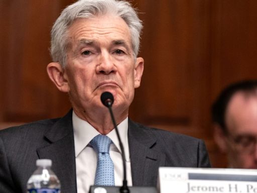 Fed confident in ‘restrictive’ rate level while sounding notes of caution