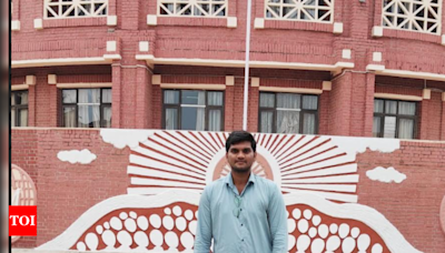 Trucker’s son drives his way from penury to IIM Lucknow | Lucknow News - Times of India