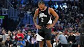 Kawhi Leonard injury update: Clippers star out vs. Mavericks in Game 4 with knee inflammation