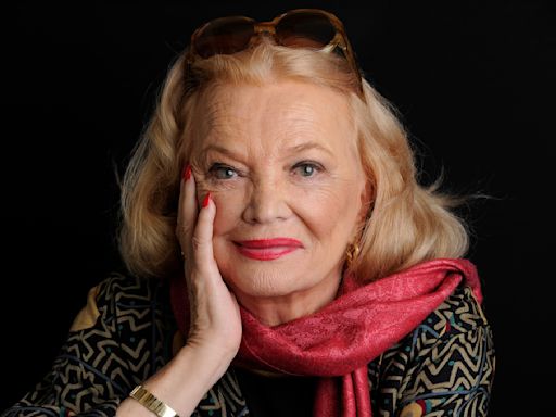 ‘The Notebook’ star Gena Rowlands has Alzheimer’s. So did her mother. Here’s what to know about family risk.