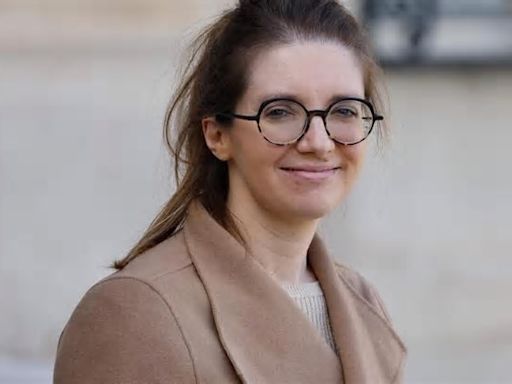 Aurore Bergé accusée d’avoir bloqué le recrutement d’une fonctionnaire jugée proche de Benoît Hamon